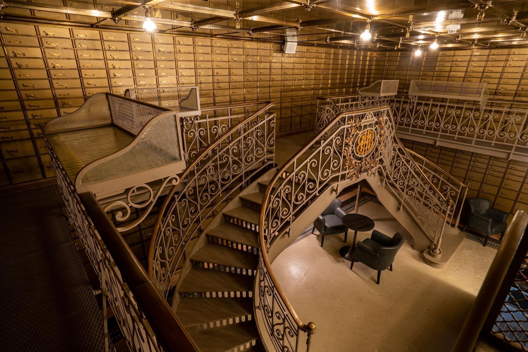 The Marmorosch Bucharest, Autograph Collection 호텔 외부 사진 The staircase of the vault